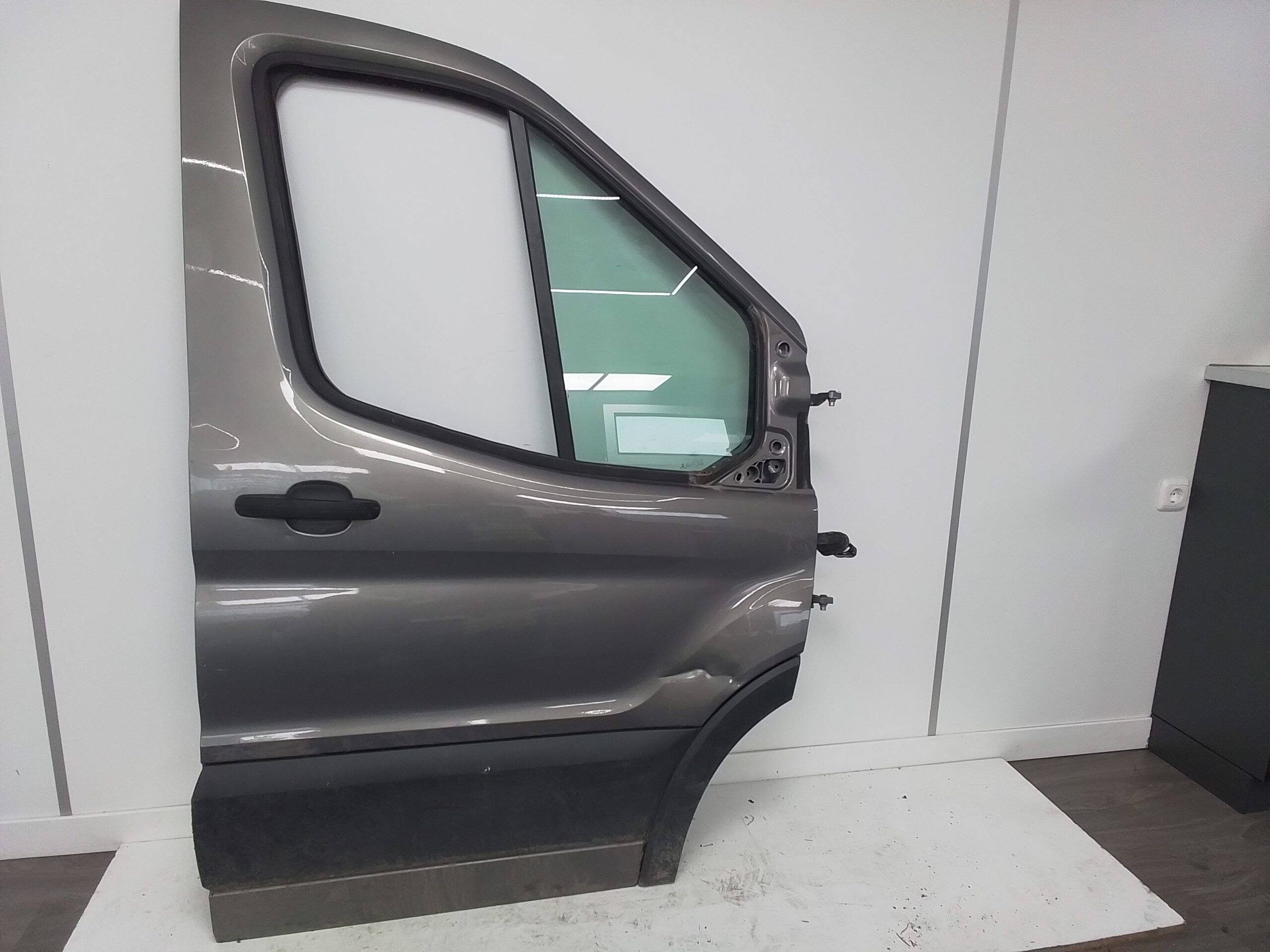 Puerta delantera derecha ford transit furgón (ttg)(2013->)