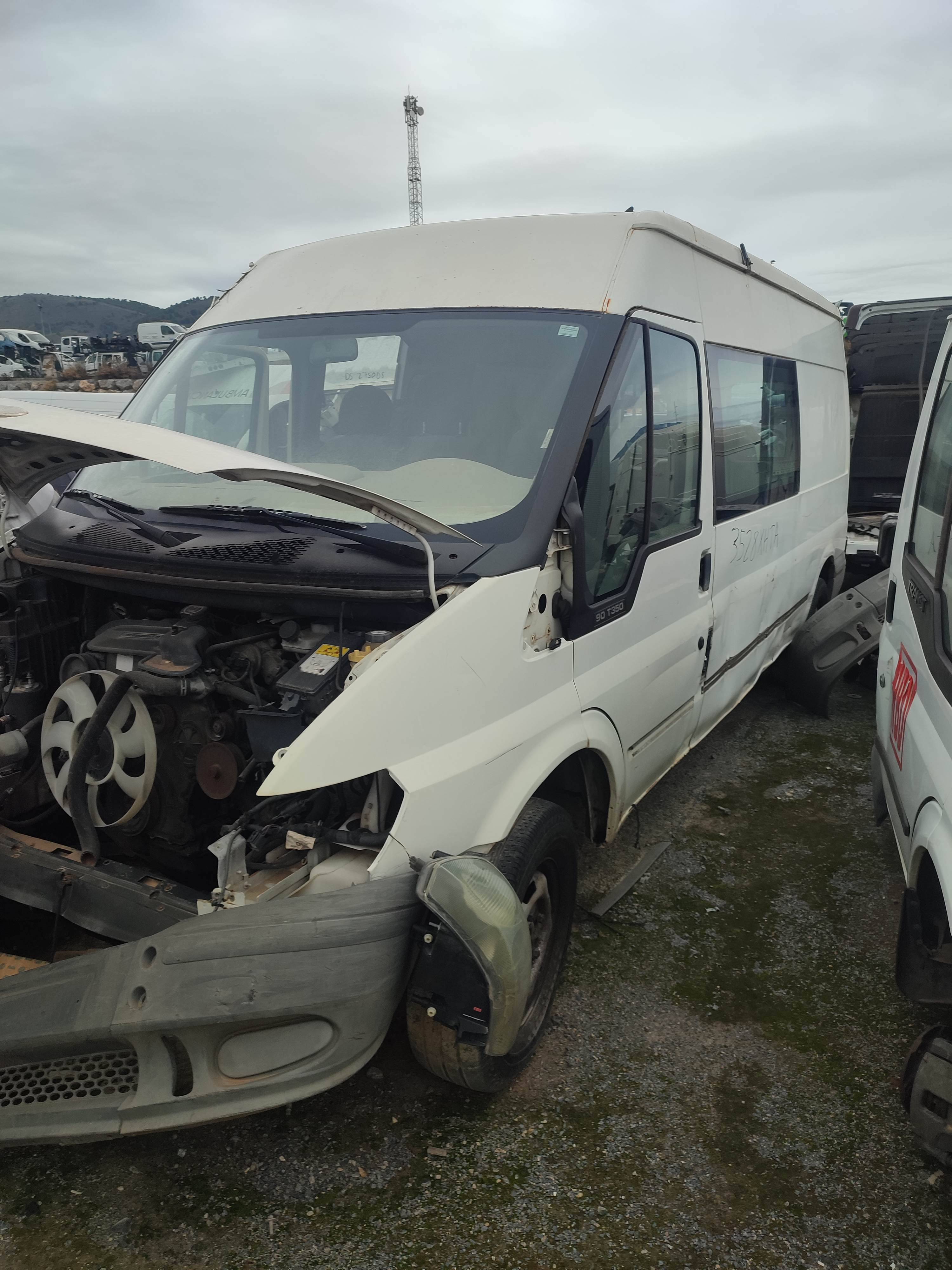 Mangueta delantera izquierda ford transit combi (fy)(2000->)