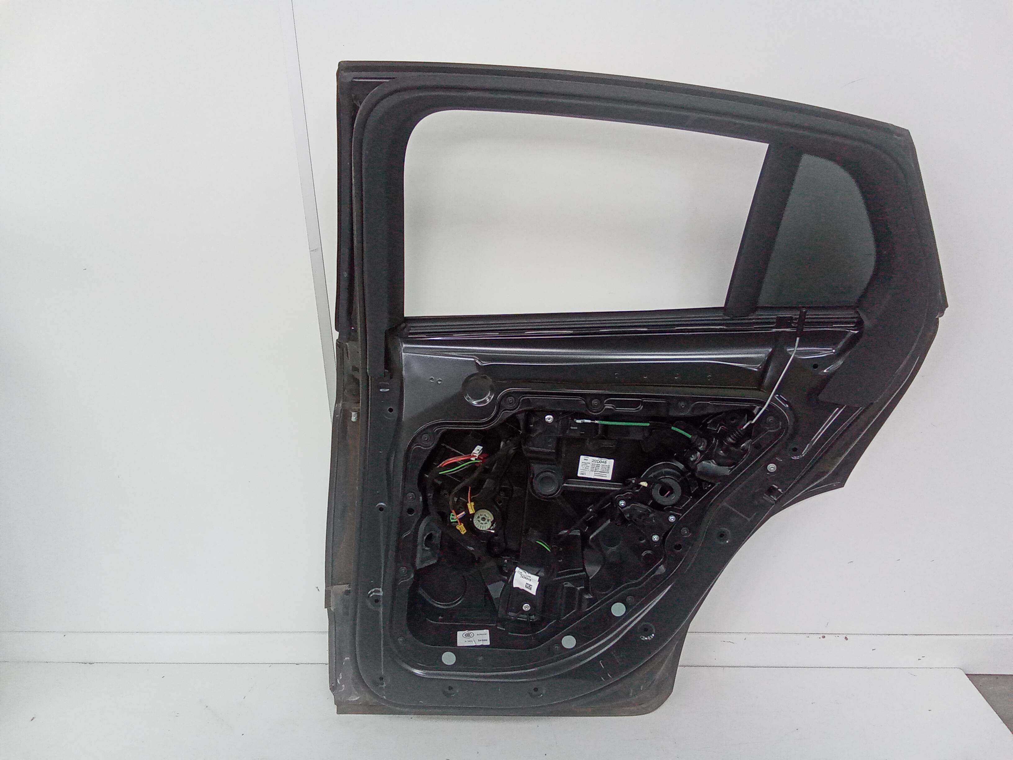 Puerta trasera derecha bmw clase c (bm 205) berlina (03.2014->)