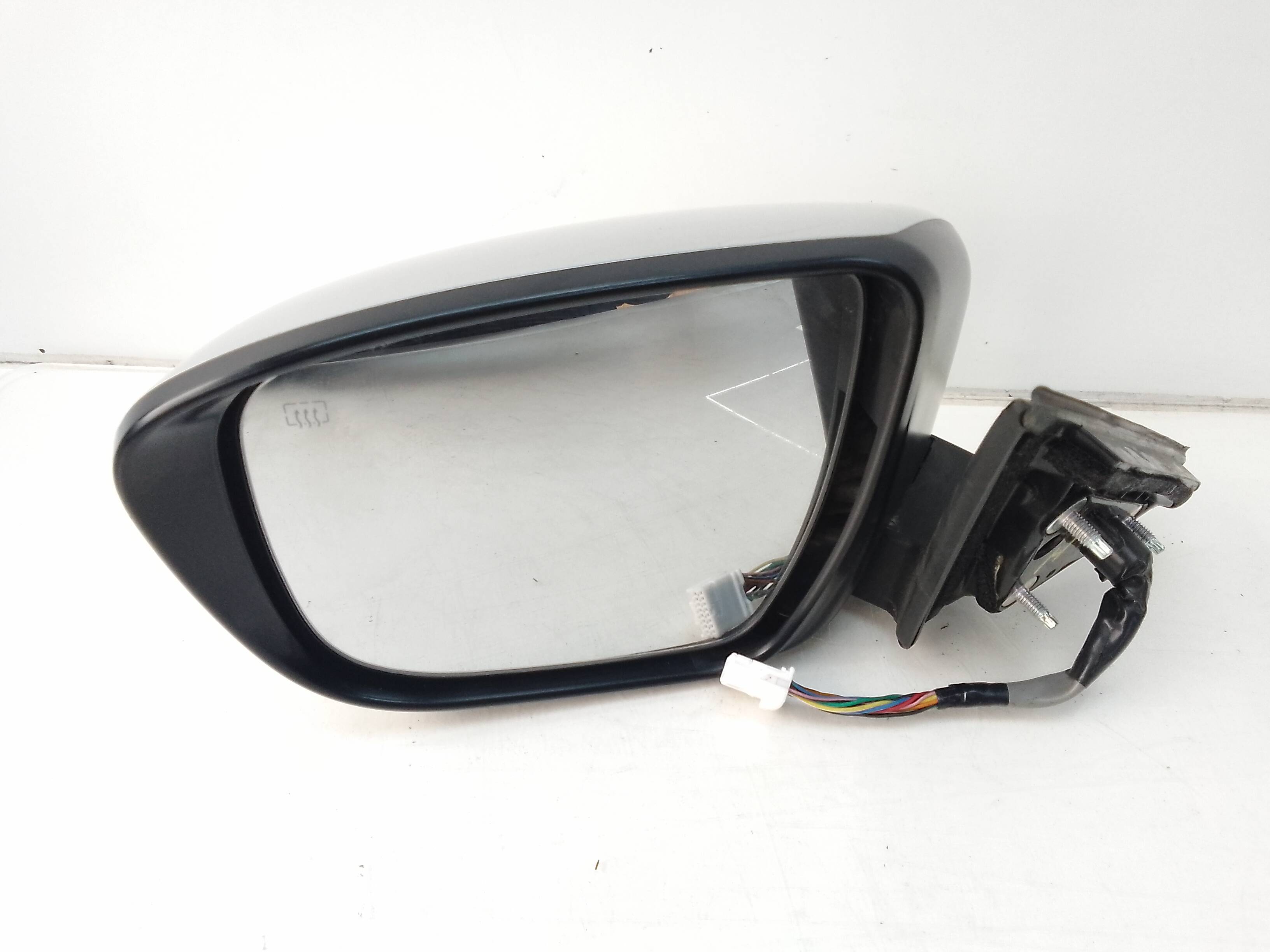 Retrovisor izquierdo nissan x-trail iii (t32)(04.2014->)