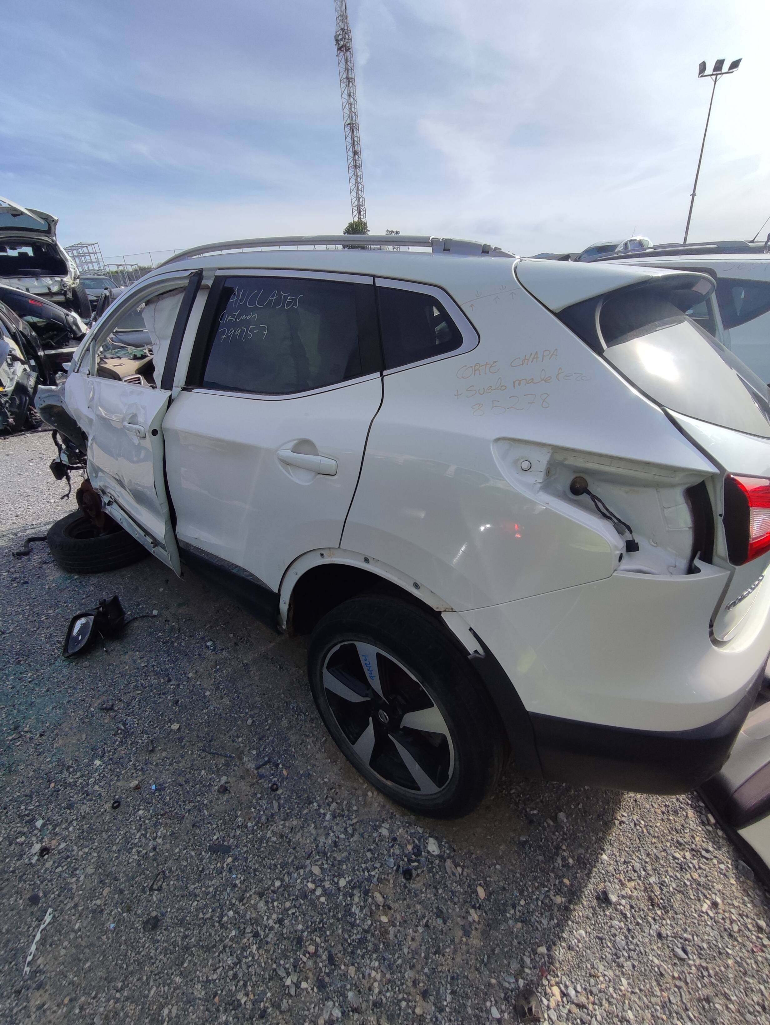 Puerta trasera izquierda nissan qashqai ii (j11e)(2013->)