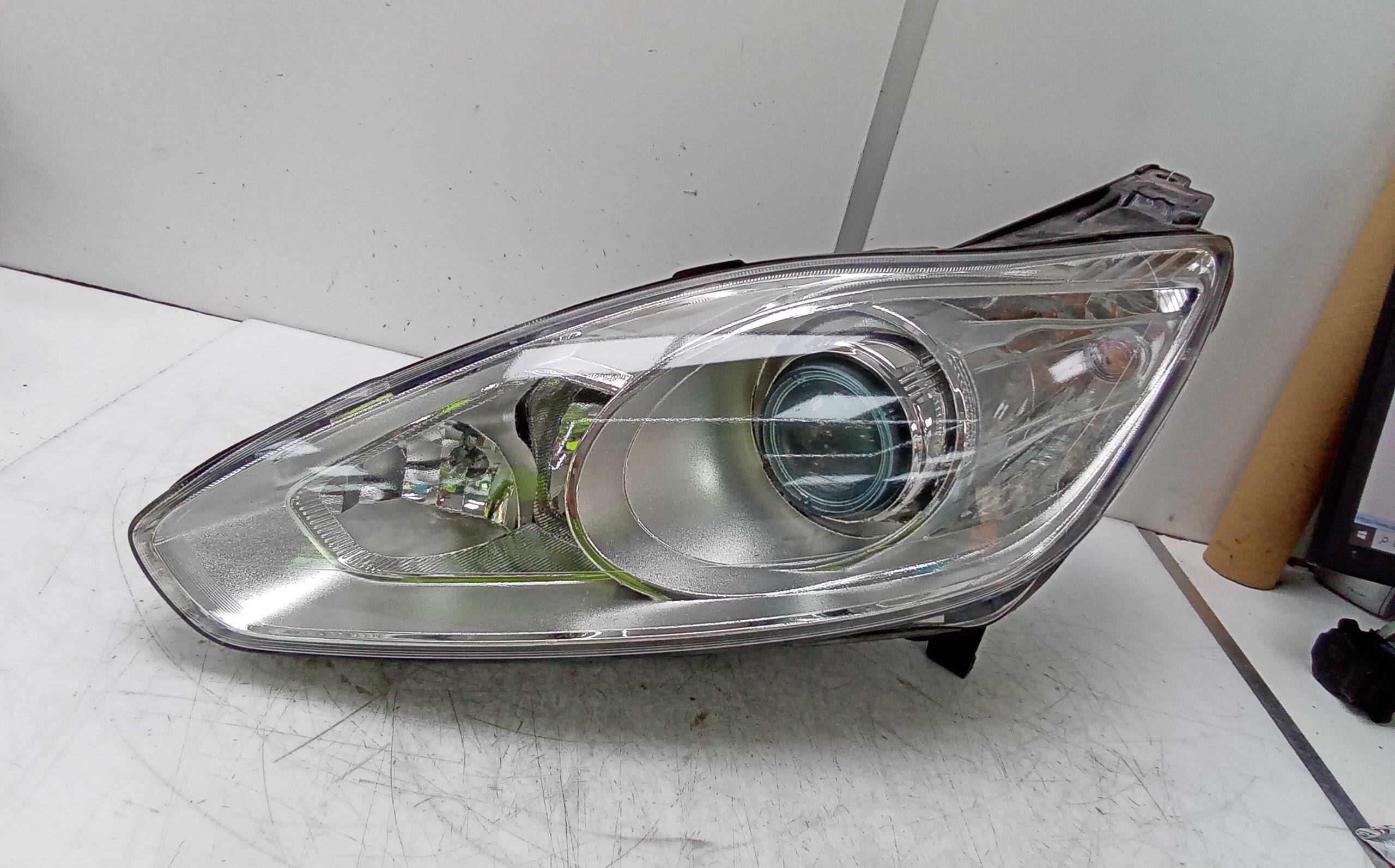 Faro izquierdo ford c-max (cb7)(2010->)