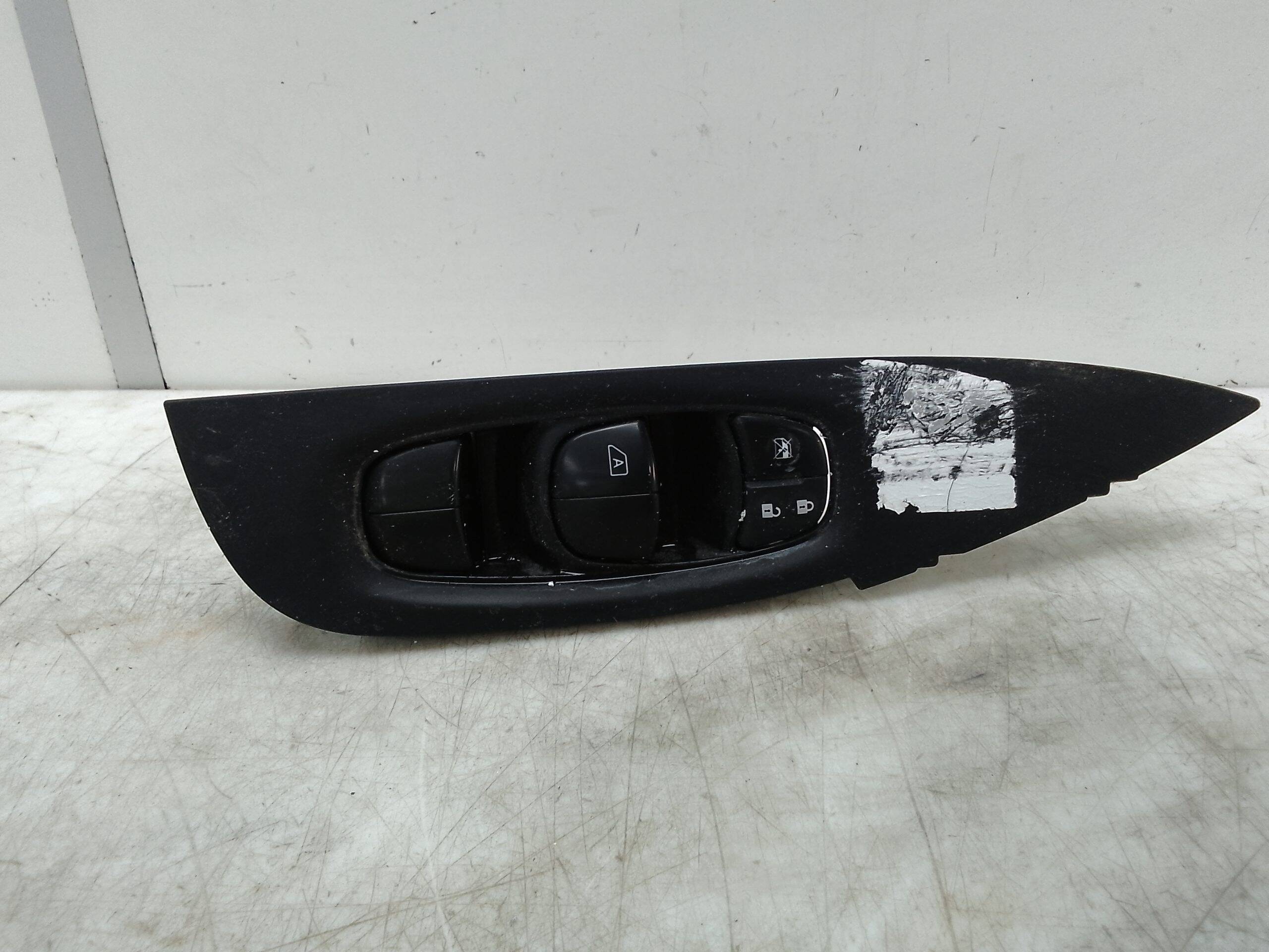 Mando elevalunas delantero izquierdo nissan qashqai ii (j11e)(2013->)