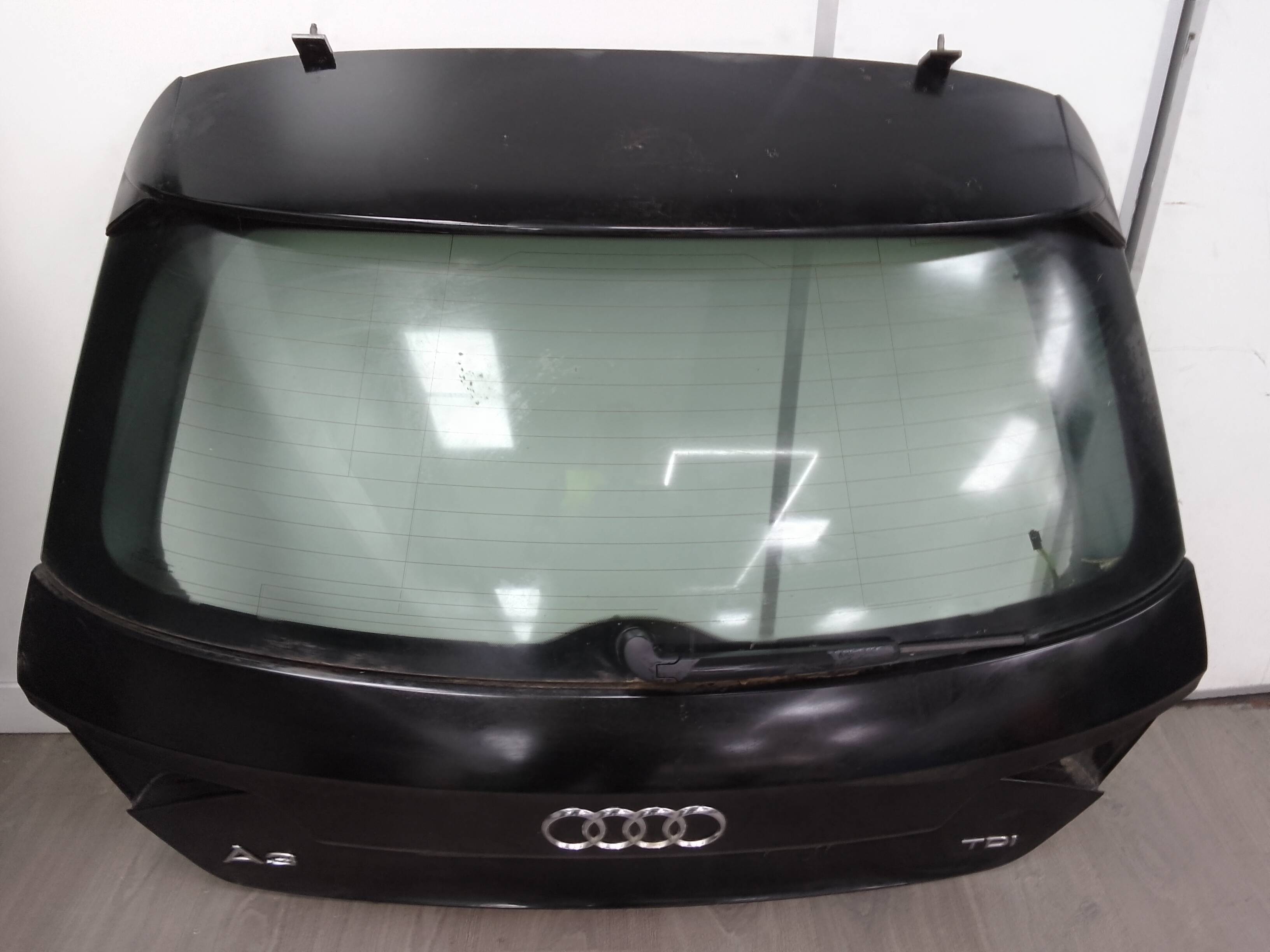 Porton trasero audi a3 sportback (8va)(09.2012->)