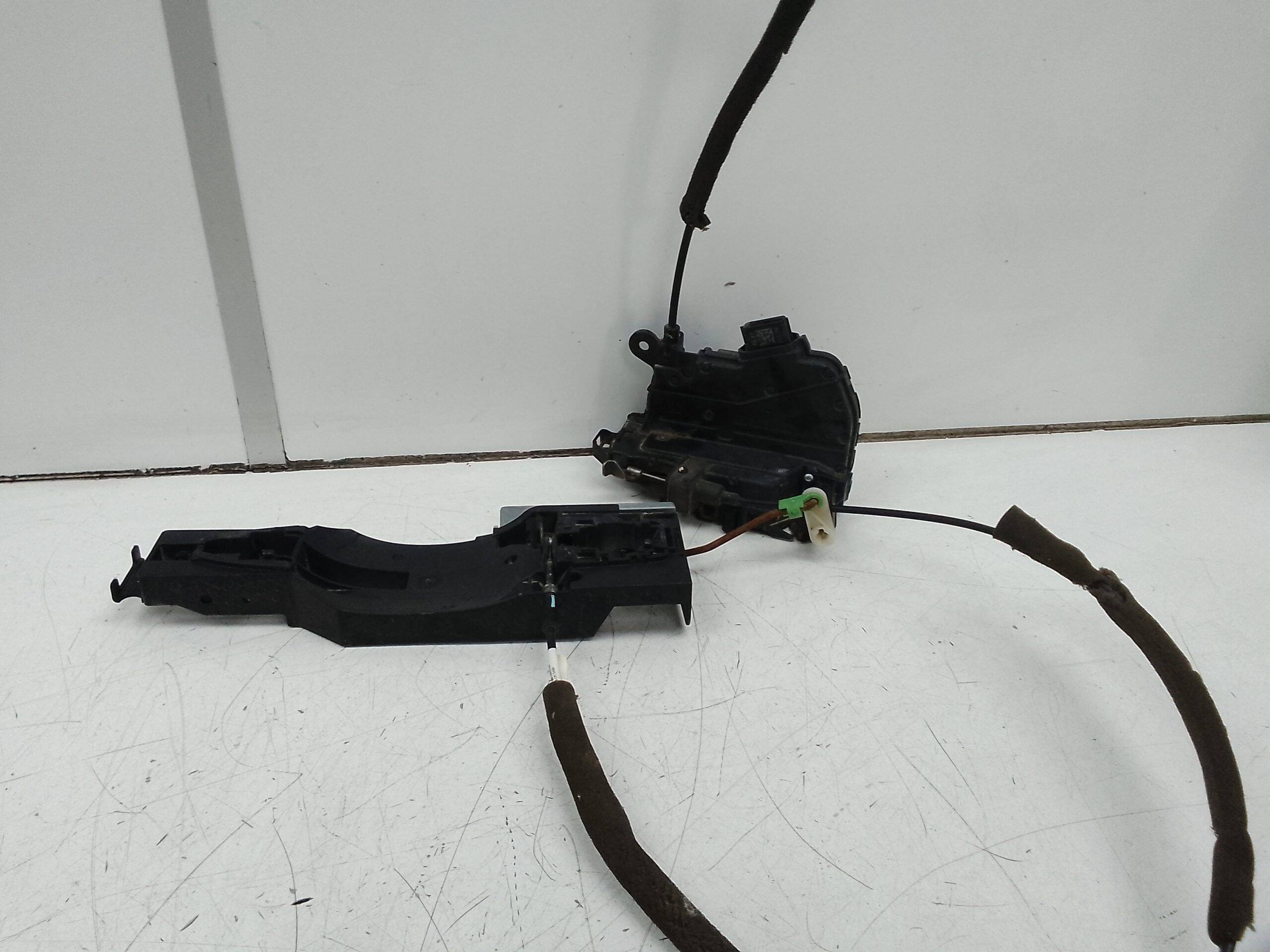 Cerradura puerta delantera izquierda nissan qashqai ii (j11e)(2013->)