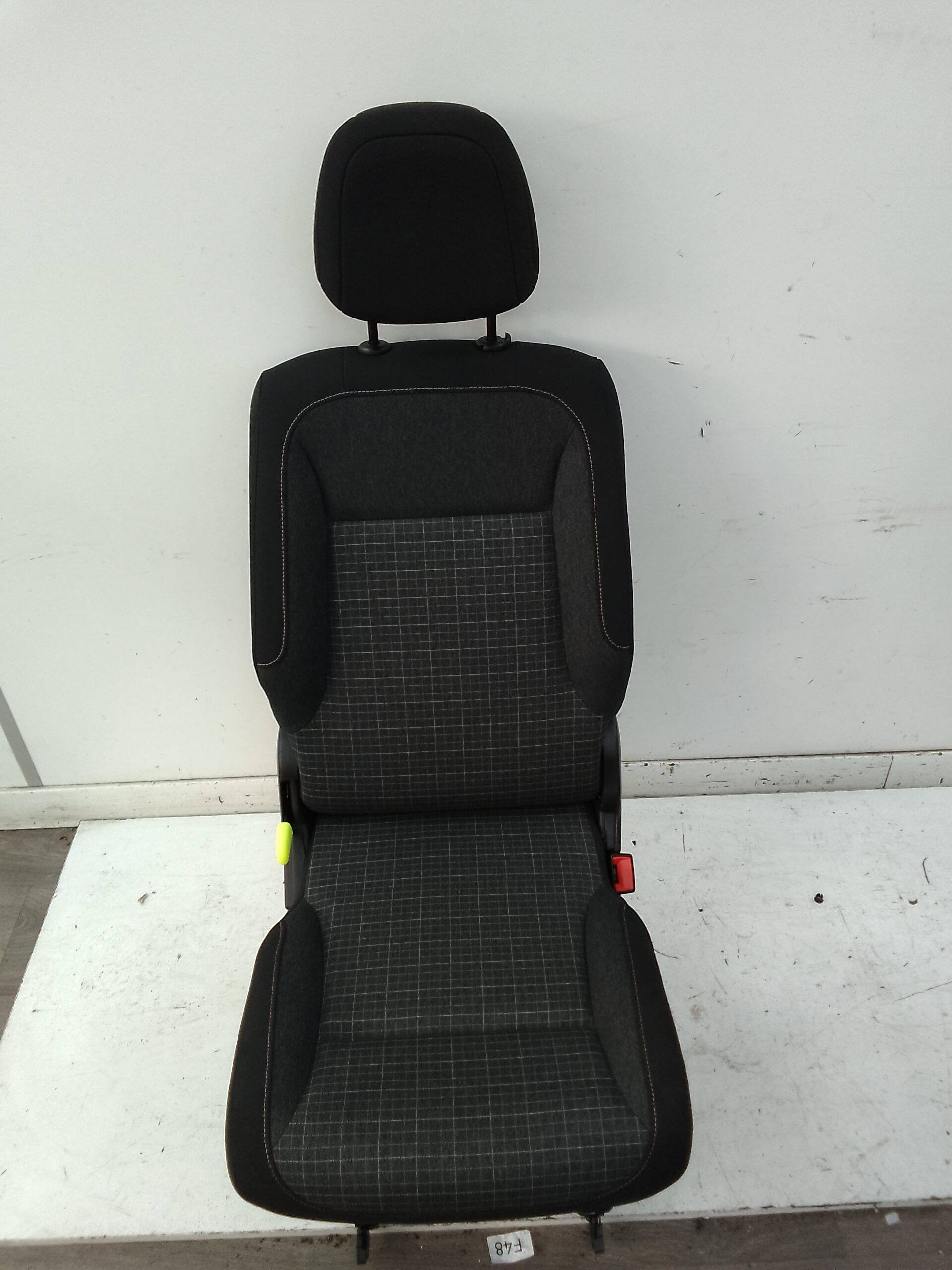 Asiento tercera fila derecho peugeot rifter (06.2018->)