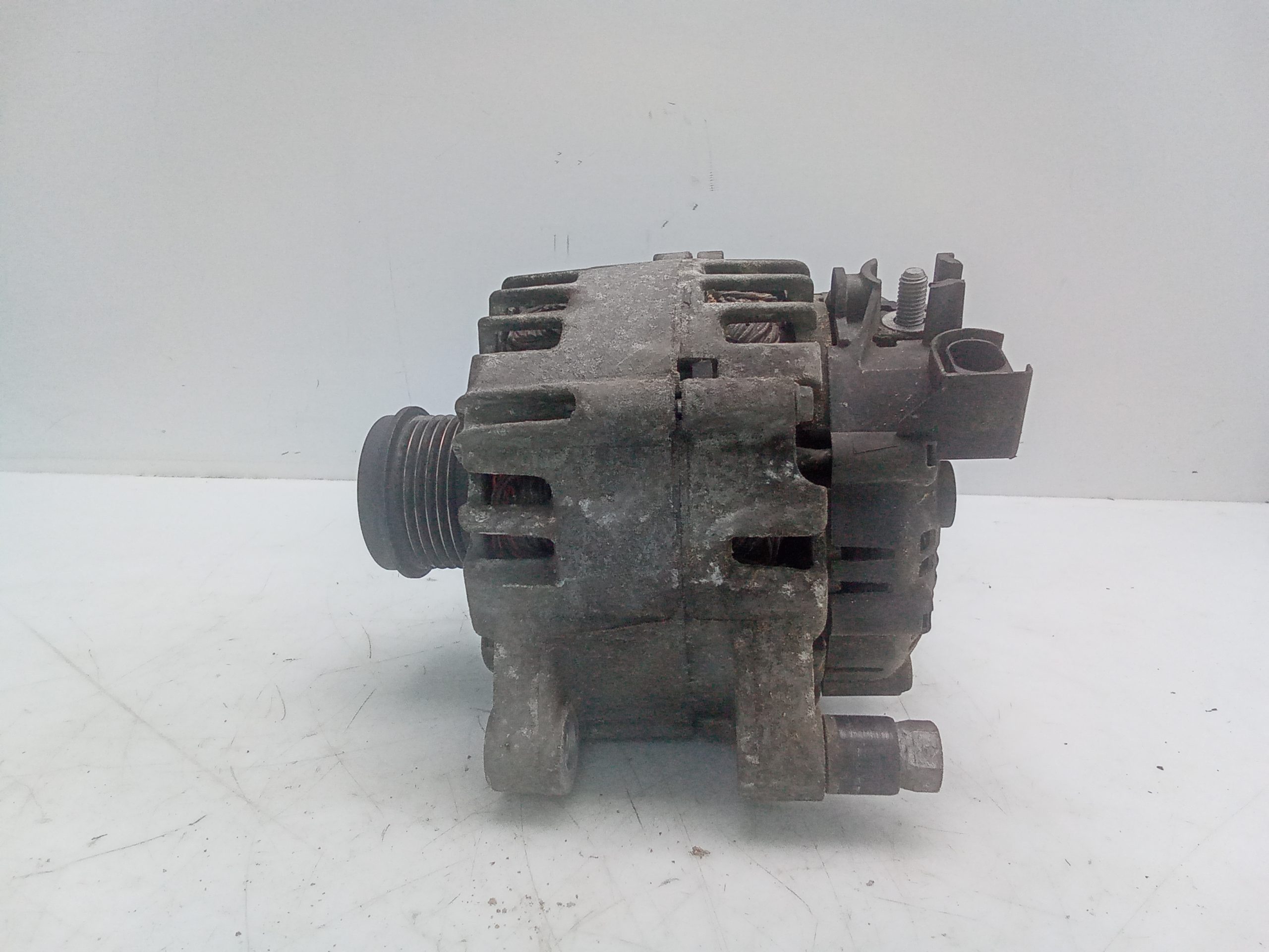 Alternador ford transit connect (chc)(2013->)